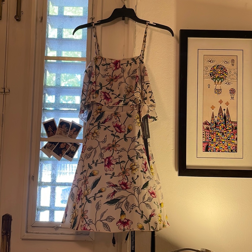 WITH TAGS!! Never Worn Floral Dress!